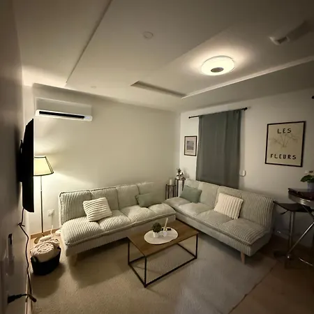 公寓 T2 Moderne Et Chaleureux Pres Du Centre Du Marche De Noel 希尔蒂盖姆